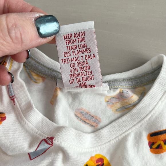 Toddler Boys 2 Piece Tommy Bahama Tee Shirt Short Set Hot Dogs Size 4T - Picture 7 of 11